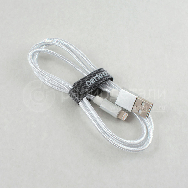 Lightning шт.- USB-А шт., 1.0m, в оплетке, Perfeo, белый/черный