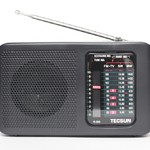 Радиоприёмник Tecsun R-303 63-108МГц, 530-1640КГц, 9.40-15.95МГц