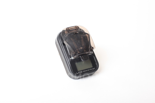 Зарядное устройство лягушка для Li-Ion аккумуляторов мобильных телефонов, 2.8-3.7V, 1.0A